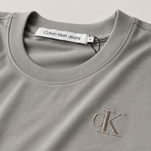 Calvin Klein | Round Neck | Grey